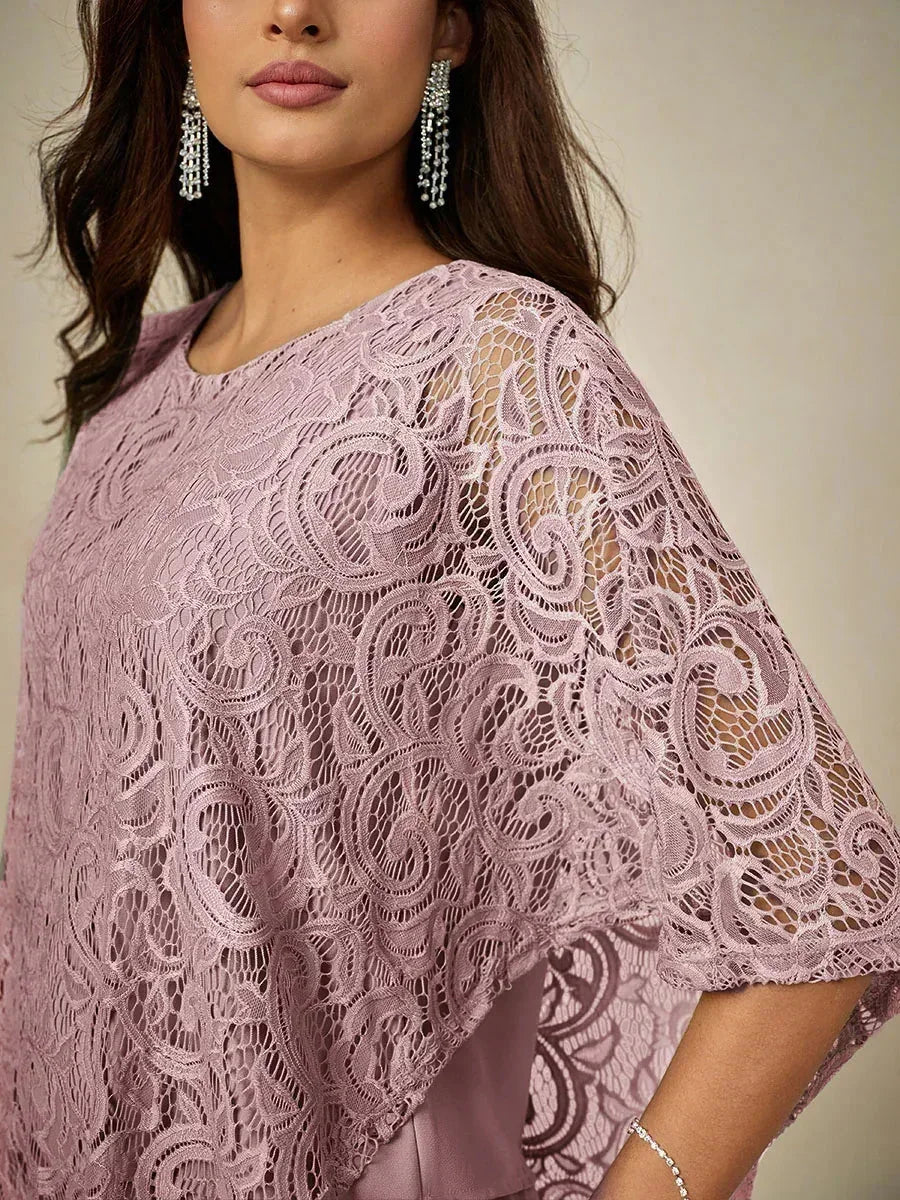 Top elegante de encaje con mangas murciélago