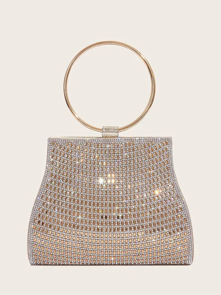 Kristall-Clutch mit goldenem Ringgriff, elegante Tasche