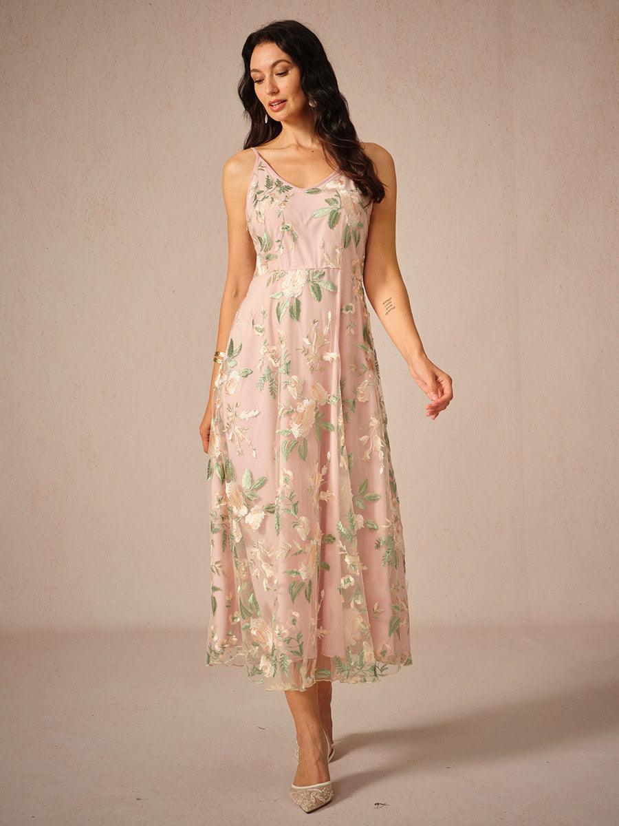 Ensemble robe en mousseline de soie et dentelle brodée