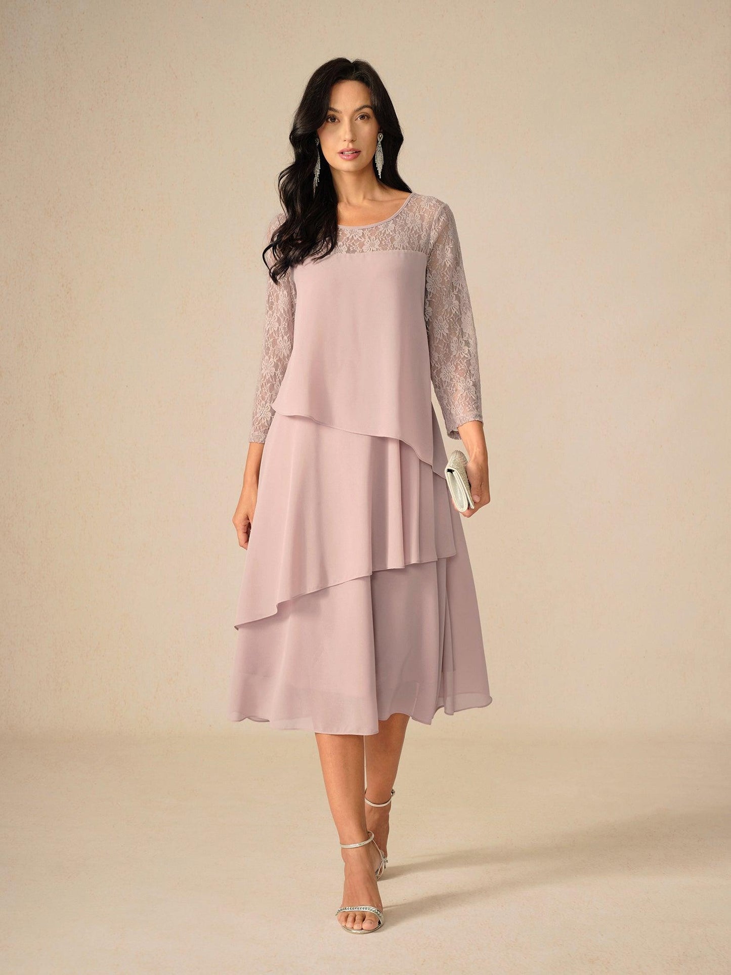 Robe en mousseline de soie à volants et manches 3/4
