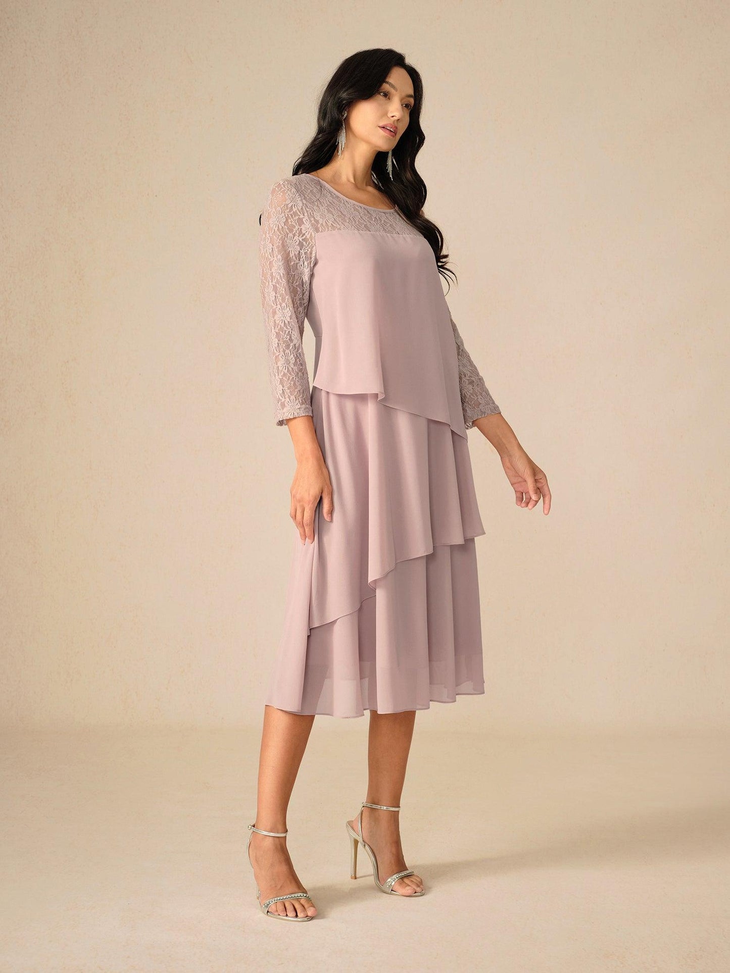 Robe en mousseline de soie à volants et manches 3/4