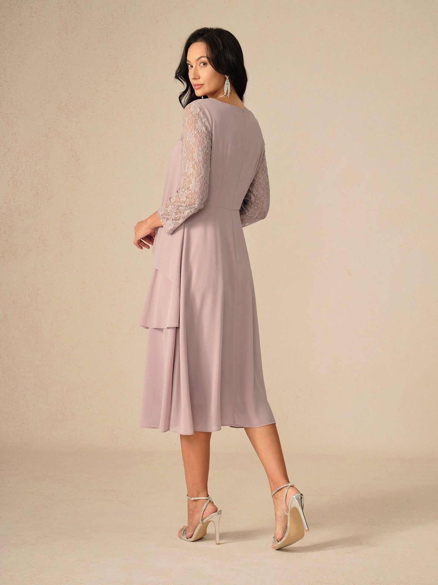 Robe en mousseline de soie à volants et manches 3/4