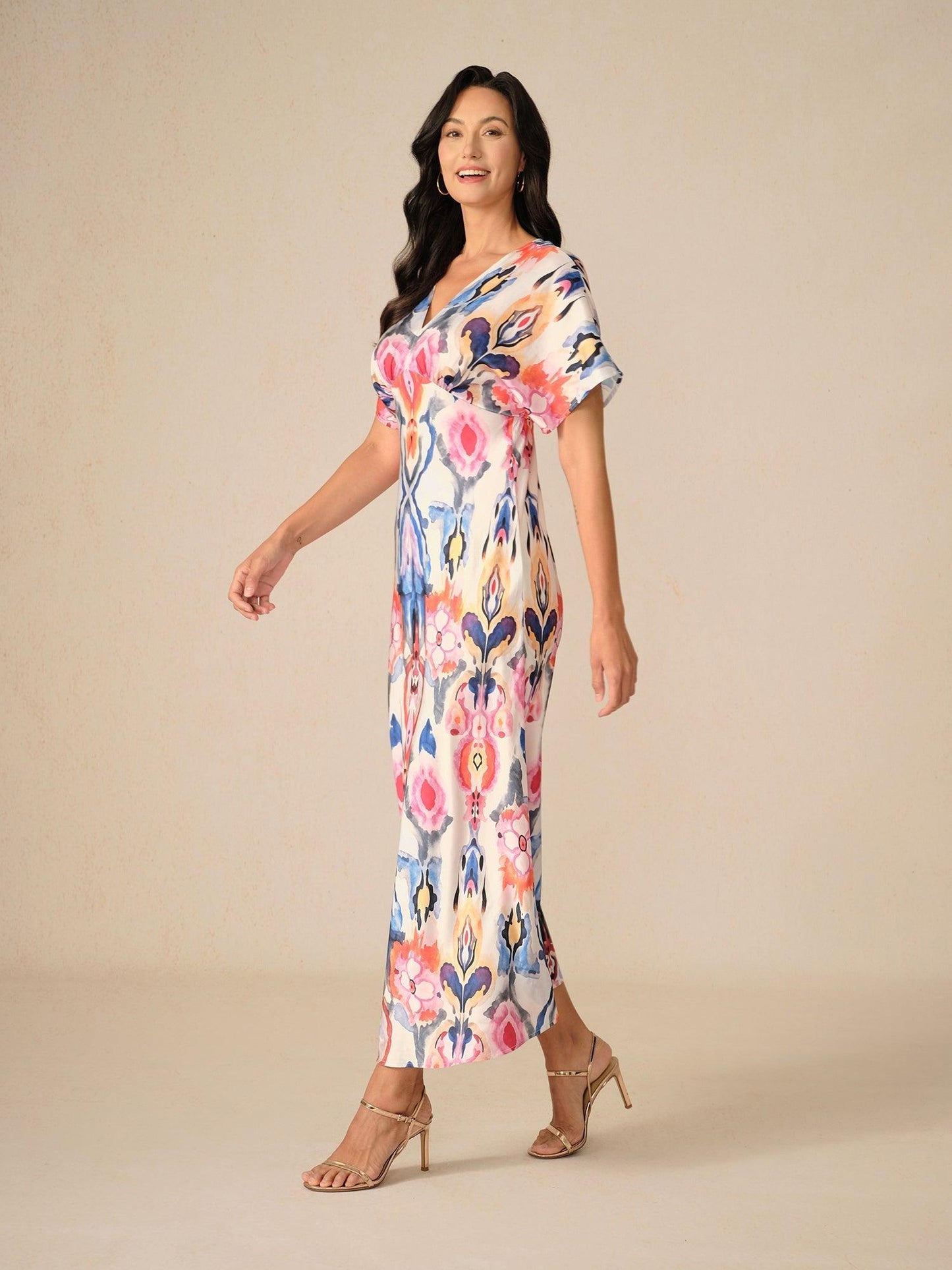 Robe longue en satin tie-dye