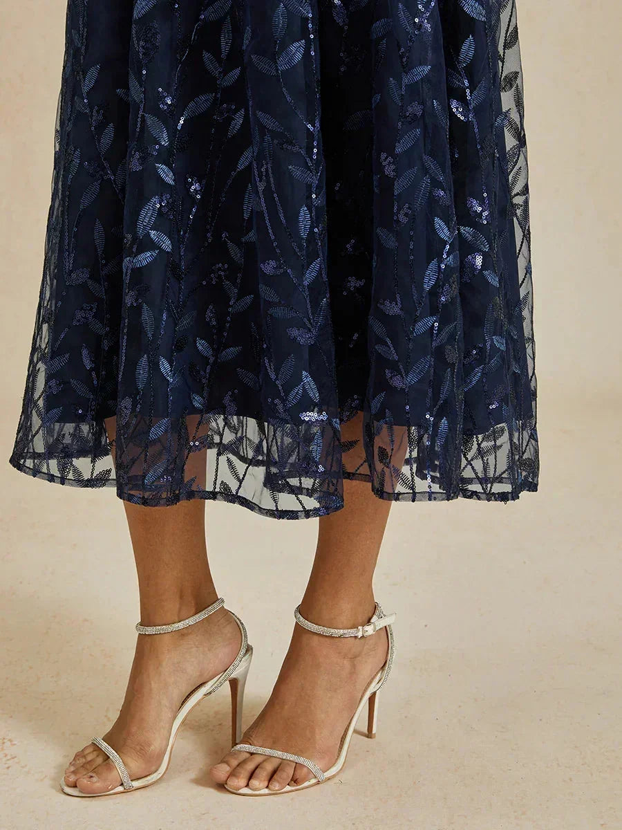 Robe midi en maille à paillettes bleu marine