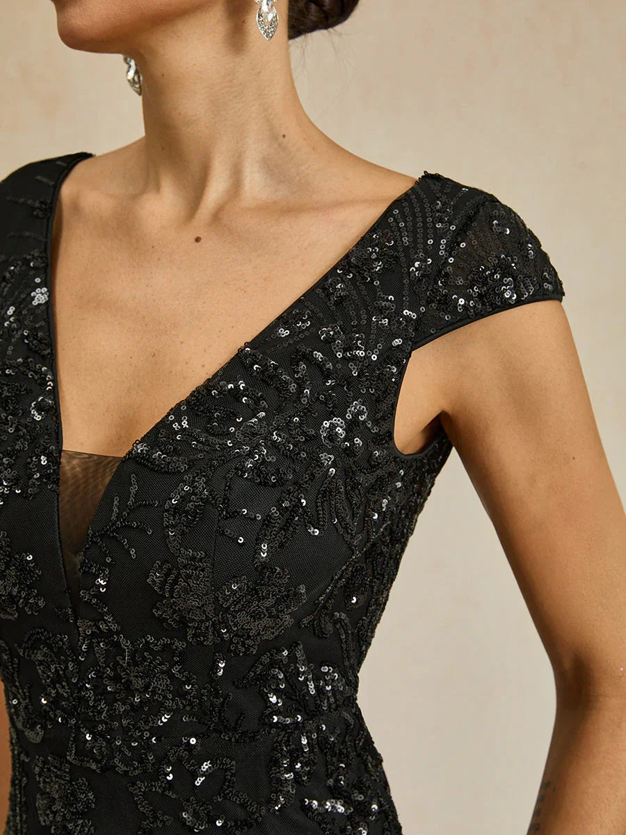 Robe fourreau à col en V et sequins perlés