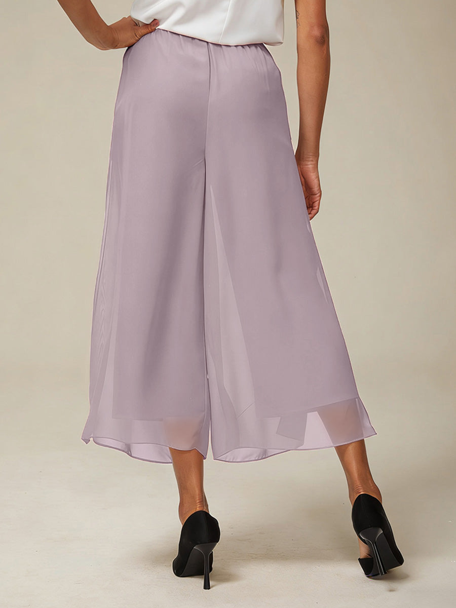 Kurze Hose mit geradem Bein und Chiffon-Überzug mit Schlitz am Bein