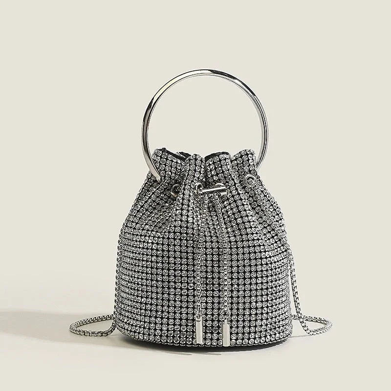 Clutch mit Strass-Kette