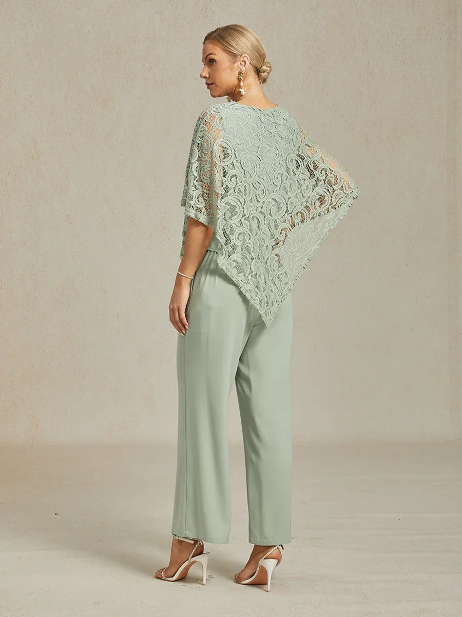 Top elegante de encaje con mangas murciélago