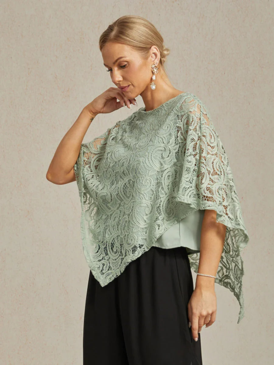 Top elegante de encaje con mangas murciélago