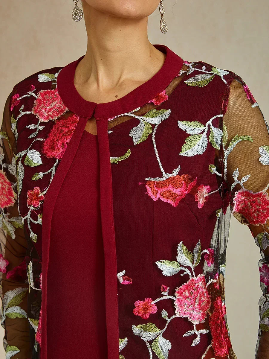 Lange Jacke aus Spitze mit Blumenstickerei