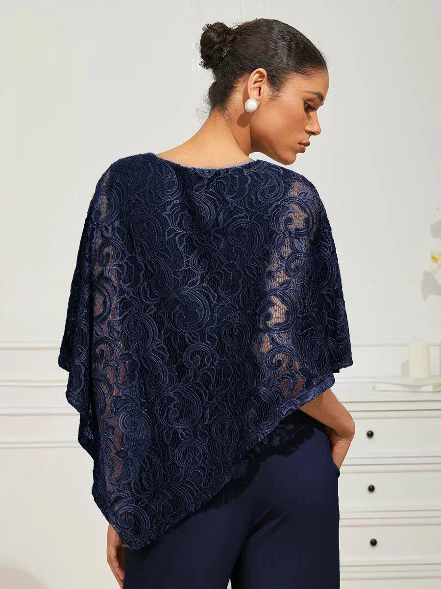 Elegantes Spitzentop mit Fledermausärmeln