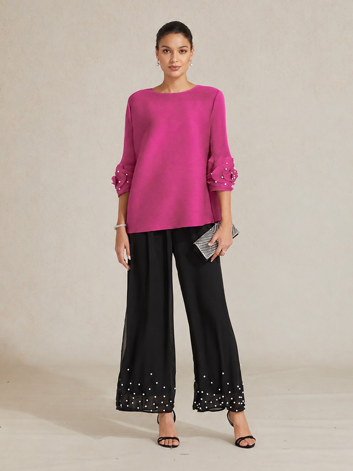 Pleated Floral Pearl Sleeve Top
