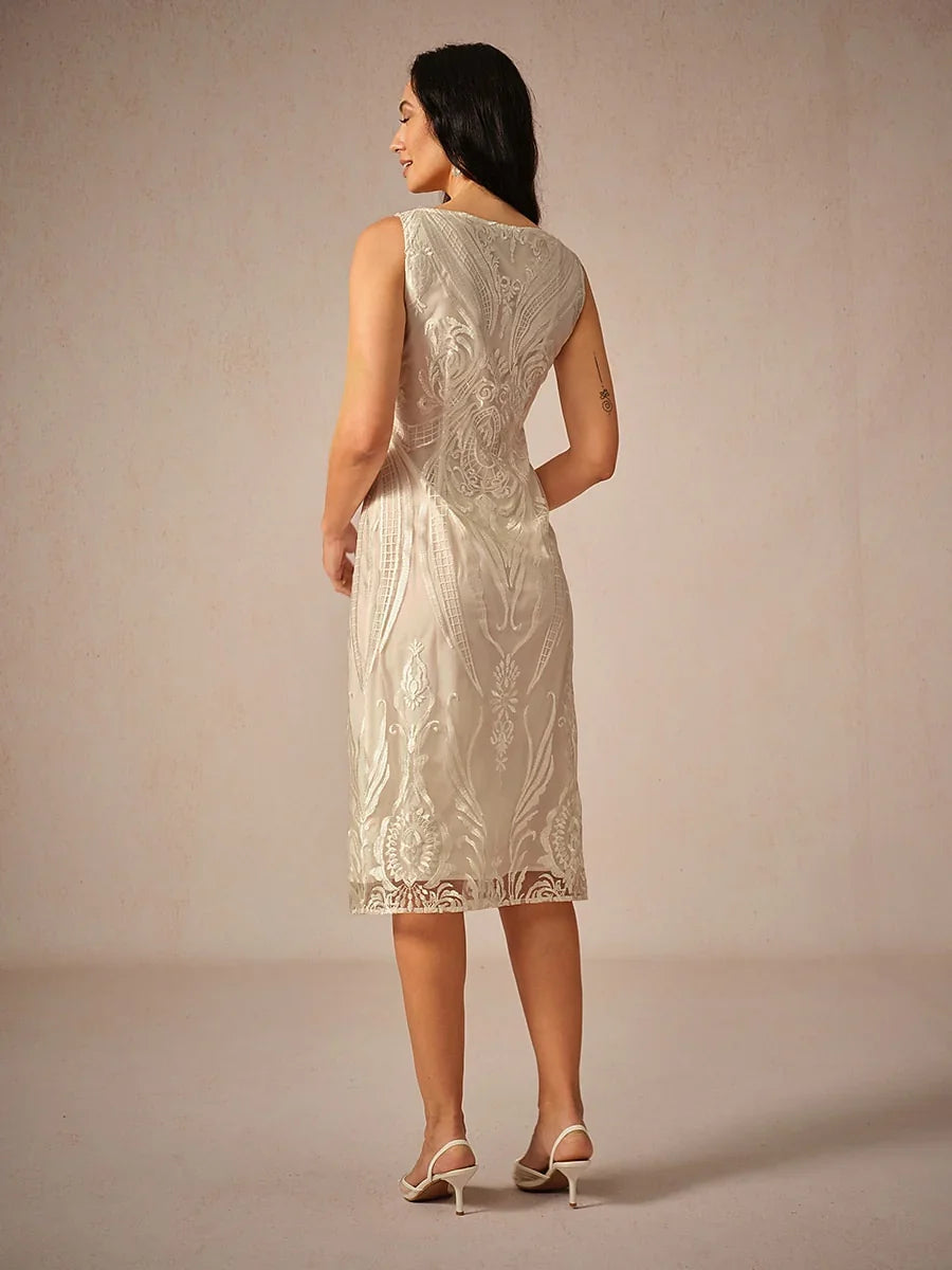 Embroidery Lace Boat Neck Sleeveless Dress