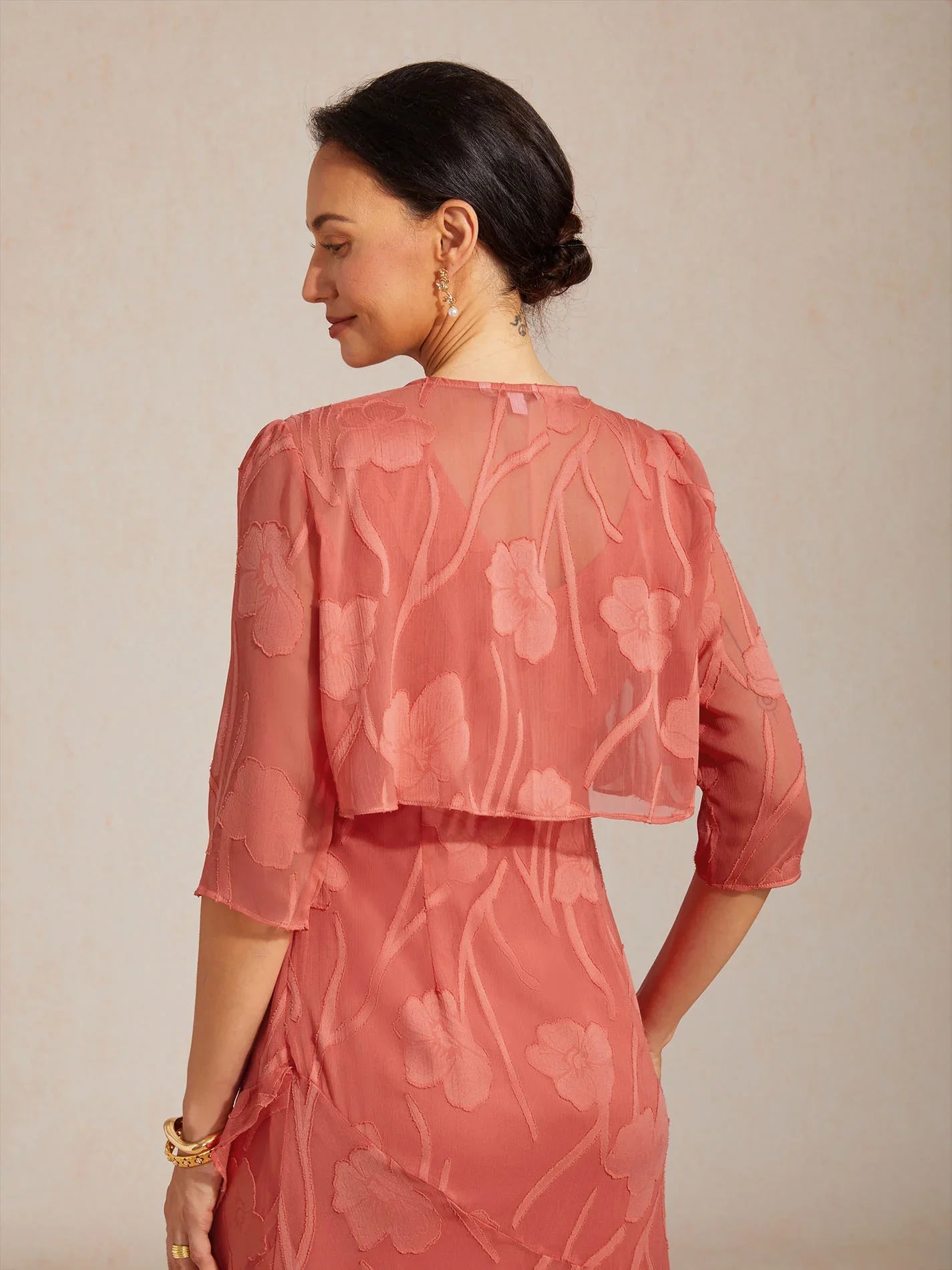 Floral Sheer Chiffon 3/4 Sleeve Shrug