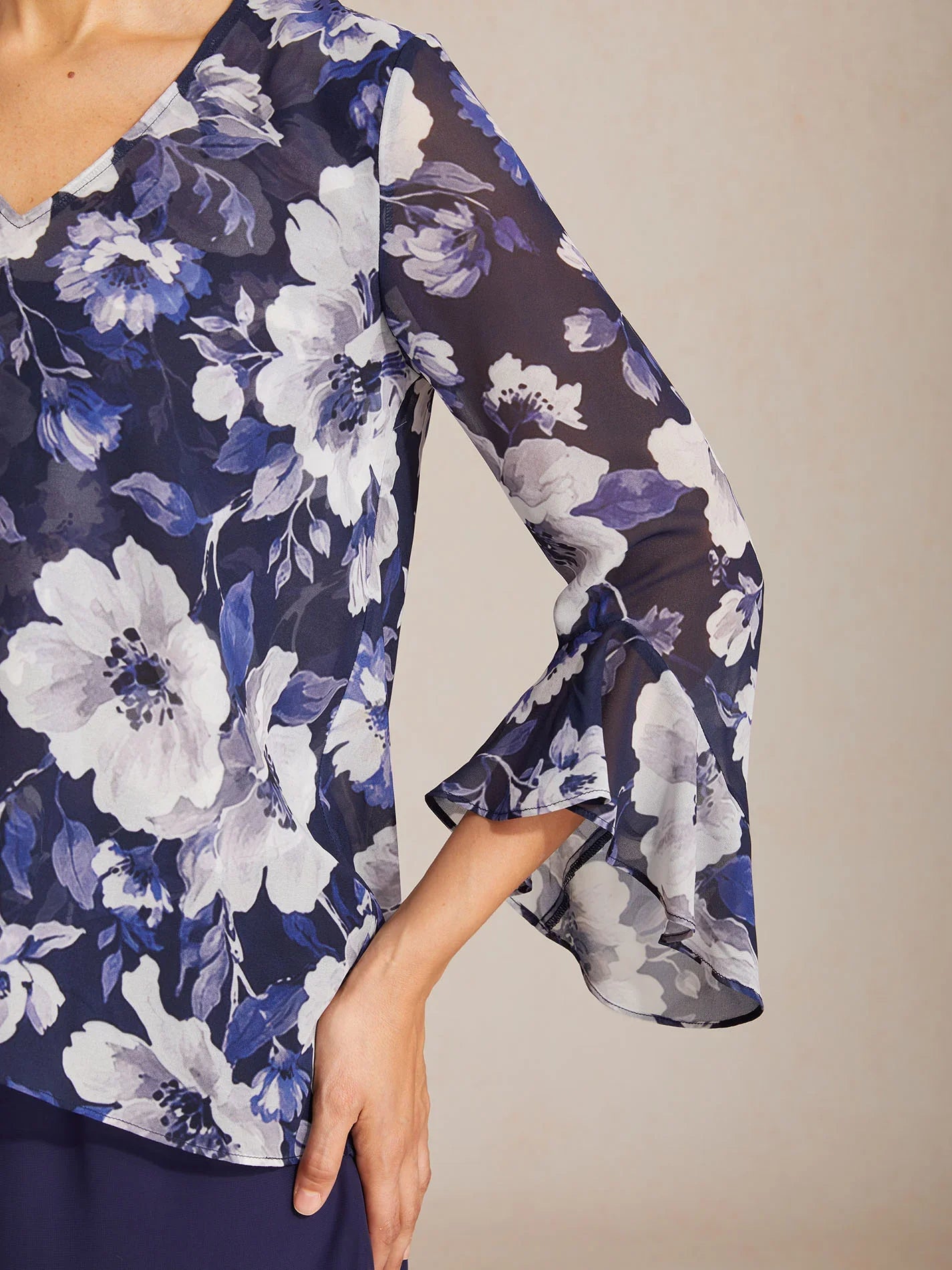 Elegant Boho chiffonbluse med volangerm