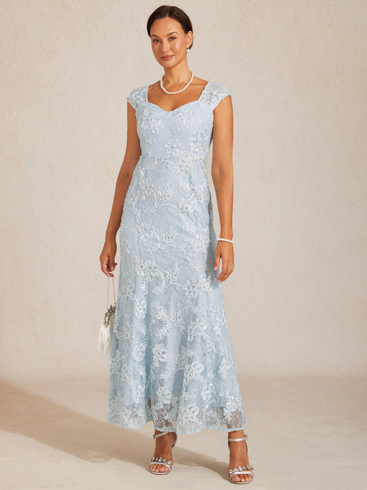 Rosette Lace Cap Sleeve V-neck Mermaid Gown