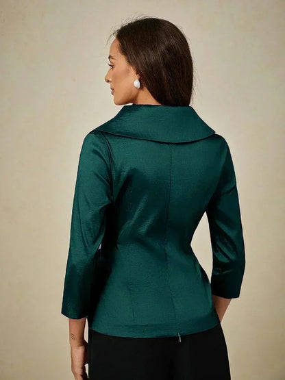 Blusa in taffetà elasticizzato con maniche 3/4 e dettaglio cintura annodata