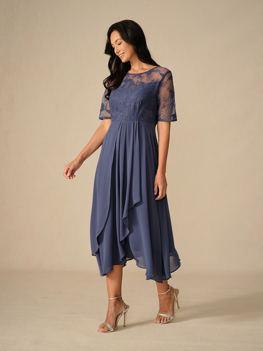 Elegant Lace Bodice Midi Dress