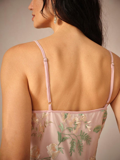 Ensemble robe en mousseline de soie et dentelle brodée