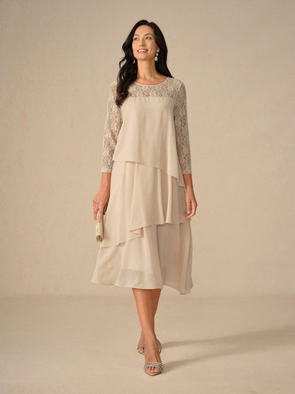Chiffonkleid mit 3/4-Ärmeln und Stufenmuster aus Spitze