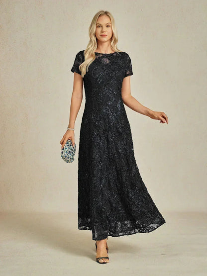 A-Linien-Kleid aus Rosettenspitze mit Paillettenverzierung