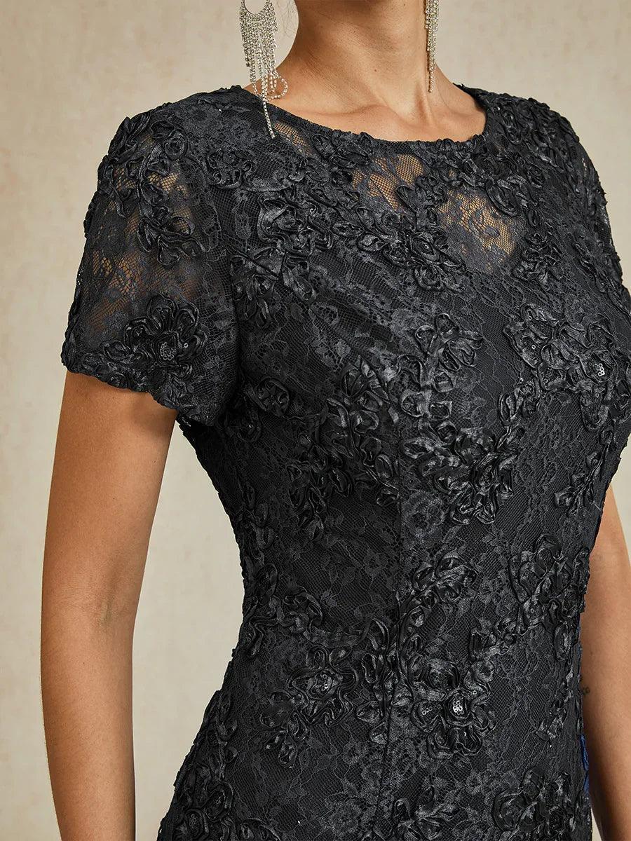 Abito a linea A con pizzo a rosetta e decorazioni in paillettes