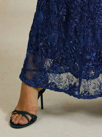 Robe trapèze en dentelle rosette ornée de paillettes