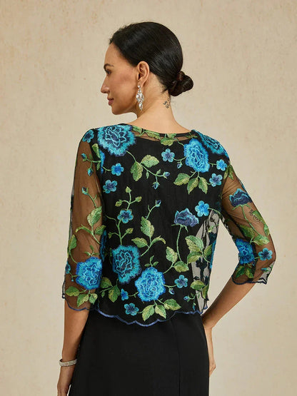 Spitzenjacke mit Blumenstickerei und Muscheldetail