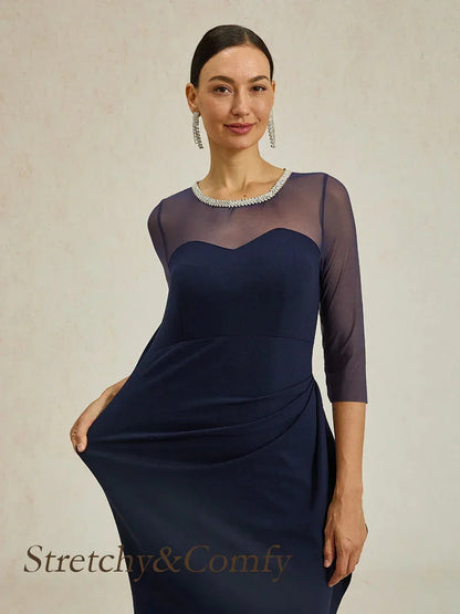 Robe de soirée élégante à décolleté illusion orné de perles