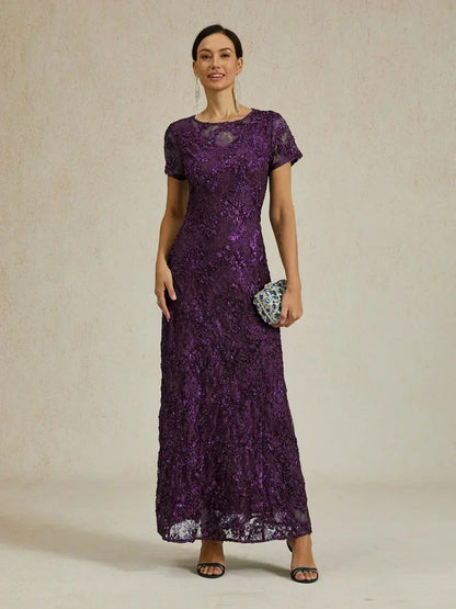 Vestido línea A con encaje roseta y adornos de lentejuelas