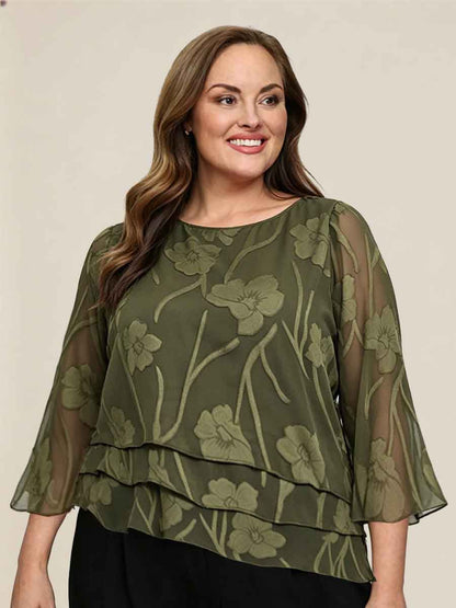 Chiffonbluse med blomster og lagvis design