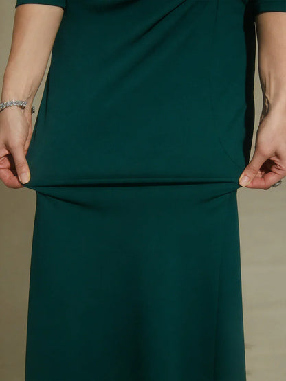 Black V-Neck A-Line Knit Dress with Waist Twist Design