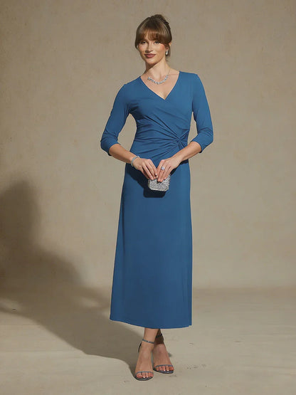 Schwarzes A-Linien-Strickkleid mit V-Ausschnitt und Taillen-Twist-Design