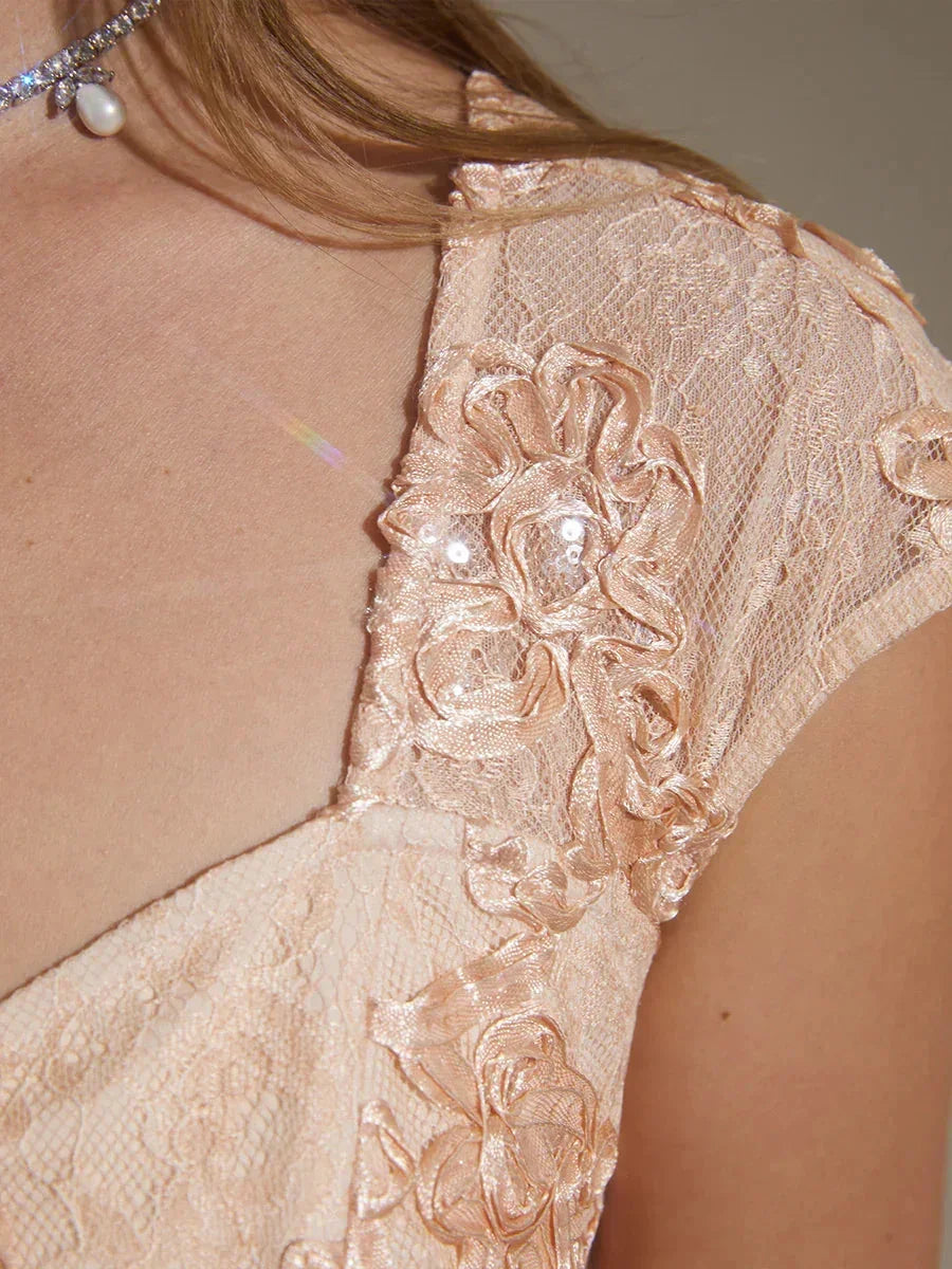 Rosette Lace Cap Sleeve V-neck Mermaid Gown