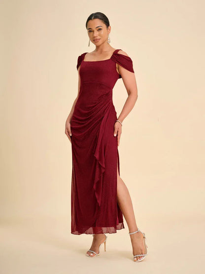 Vestito in rete glitterata con spalle scoperte e lunghezza alla caviglia