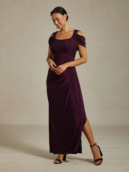 Vestido de malla con brillo y hombros descubiertos