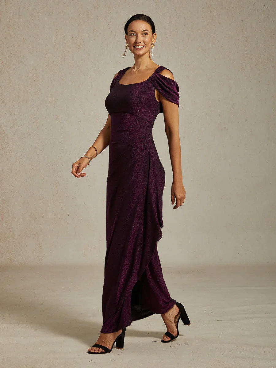 Vestido de malla con brillo y hombros descubiertos