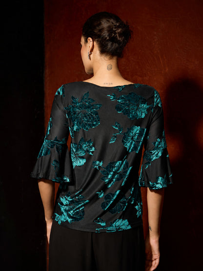 Elegante Bluse mit asymmetrischem Saum und Blumenmuster