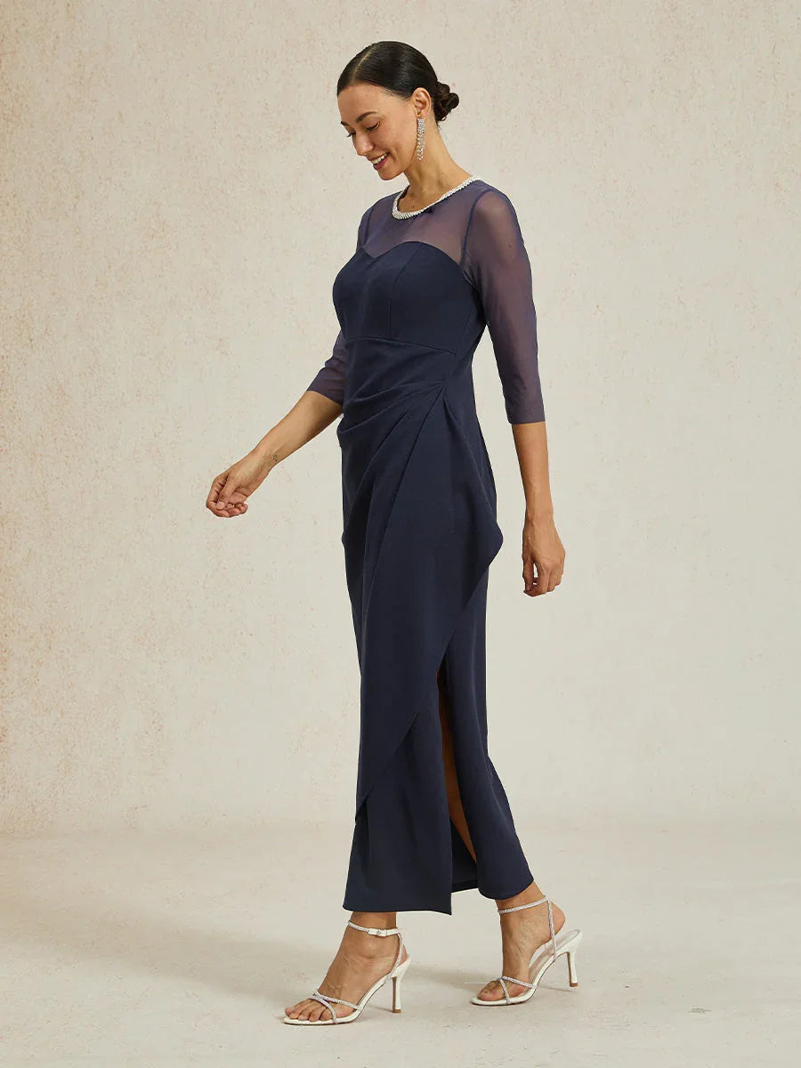 Vestito formale elegante con scollatura a perline effetto illusione