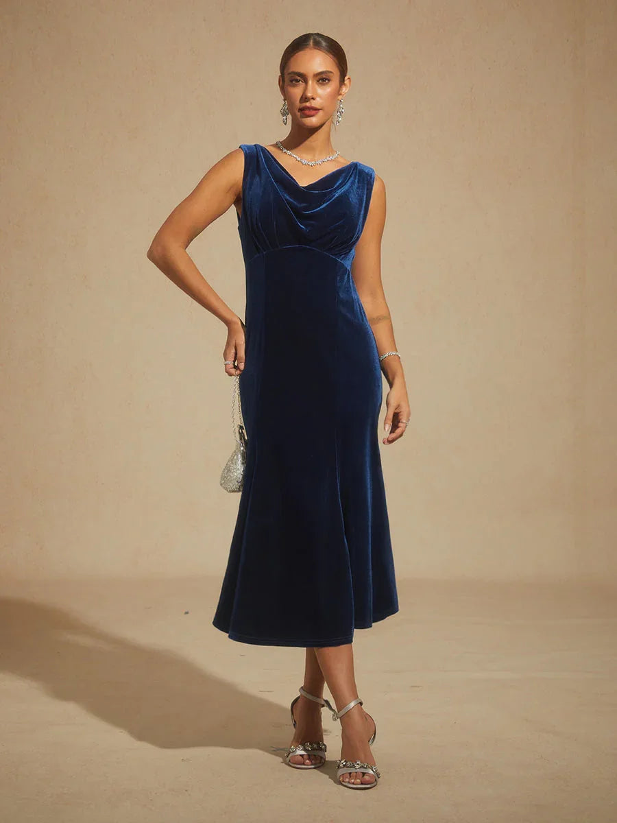 High-Stretch Velvet Sleeveless Midi Dress with Scoop Neck