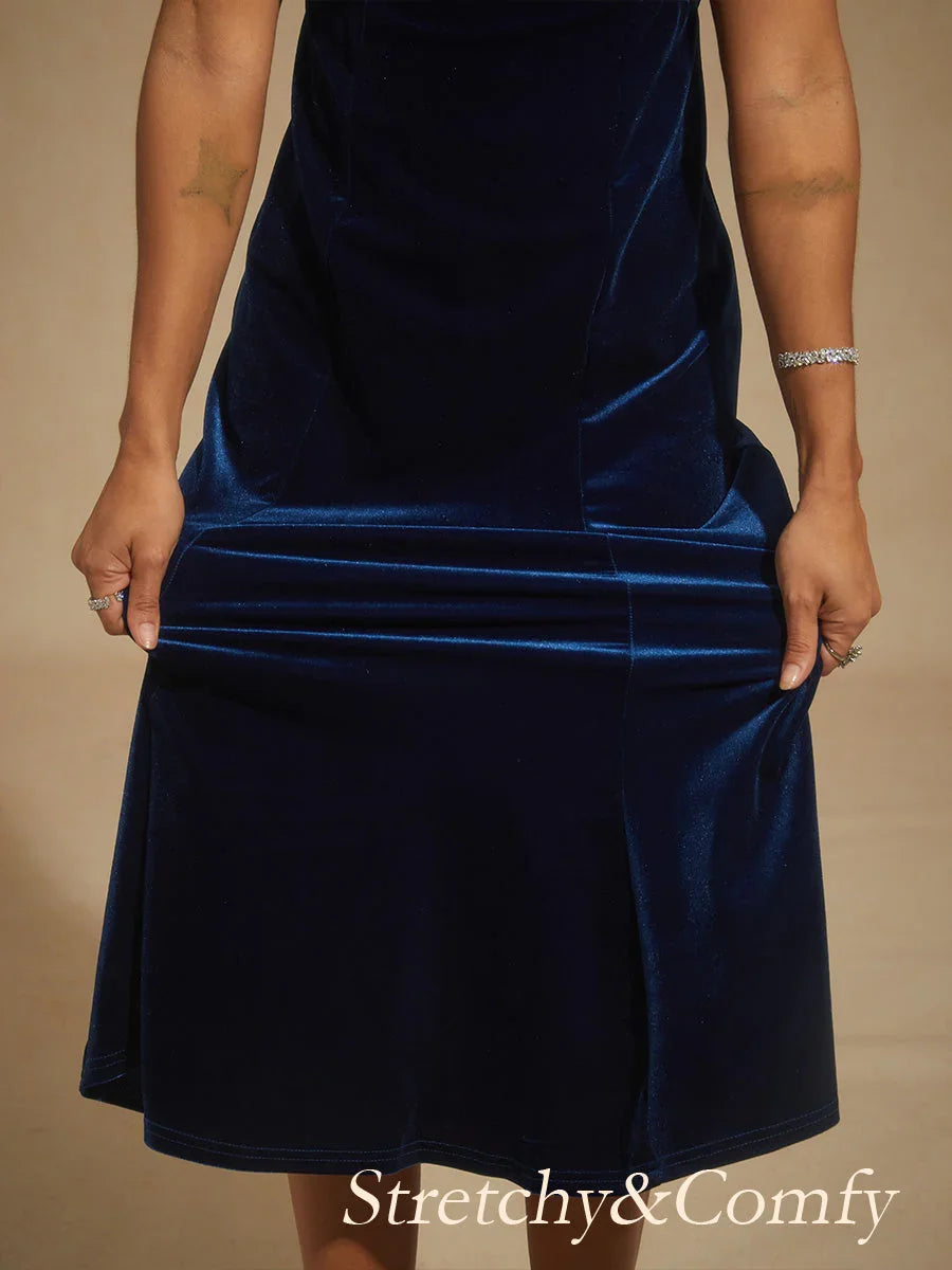 High-Stretch Velvet Sleeveless Midi Dress with Scoop Neck