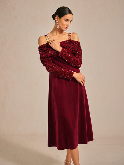 Off-Shoulder Velvet Midi Dress with Metal Ring Strap