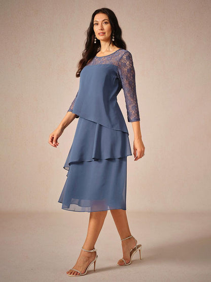 Chiffonkleid mit 3/4-Ärmeln und Stufenmuster aus Spitze