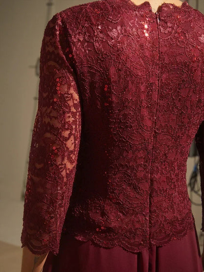 Elegant Lace and Chiffon Tea-Length Dress