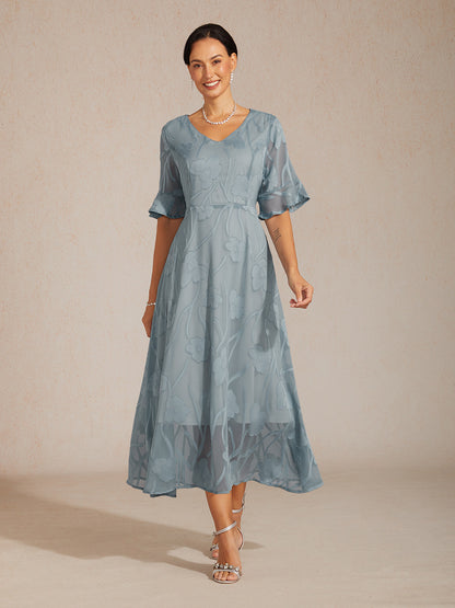 Maxikleid mit Rüschen und flatternder Spitze