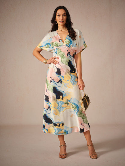 Maxikleid aus Satin mit Batikmuster und Marmorprint