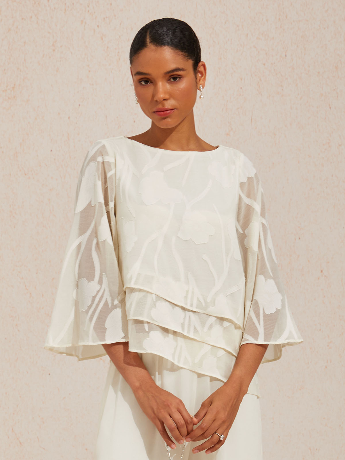 Chiffon bluse med blomsterlag
