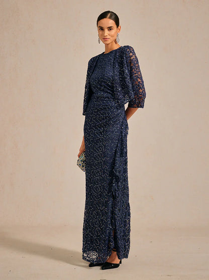 Robe Longue en Dentelle et Sequins avec Détail à Volants