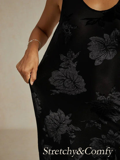 Abito da sera in chiffon floreale blu navy con orlo asimmetrico