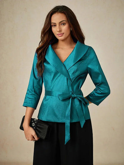 Blusa in taffetà elasticizzato con maniche 3/4 e dettaglio cintura annodata